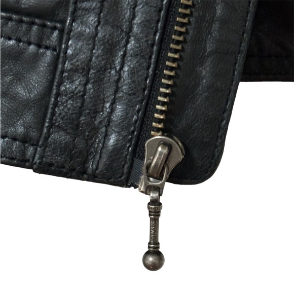 Harley Davidson Women’s Black Leather Jacket - Picture 4 of 9